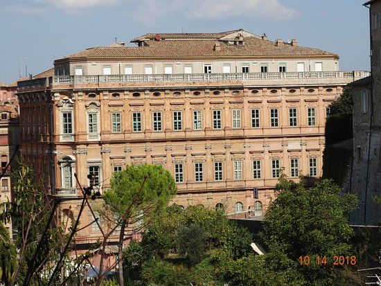 Università degli Studi di Perugia